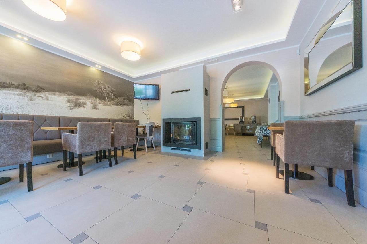 Aparthotel Luna&Sol Jastrzębia Góra エクステリア 写真